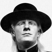 Johnny Winter - List pictures