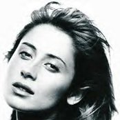 Lara Fabian - List pictures