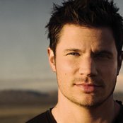 Nick Lachey - List pictures