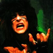 Nikki Sixx - List pictures