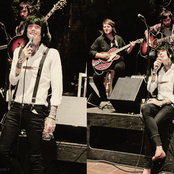 Christofer Drew - List pictures