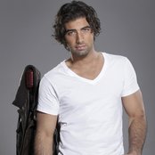 Jencarlos Canela - List pictures