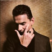 David Gahan - List pictures