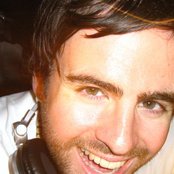 Gareth Emery - List pictures