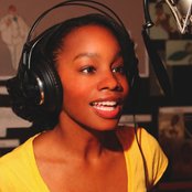 Anika Noni Rose - List pictures