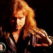 Michael Kiske - List pictures