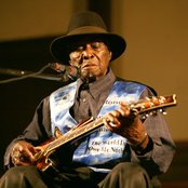 David Honeyboy Edwards - List pictures