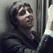 Miles Kane - List pictures