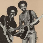 Brothers Johnson - List pictures