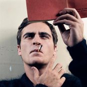 Joaquin Phoenix - List pictures