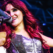 Dulce Maria - List pictures