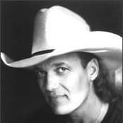 Ricky Van Shelton - List pictures