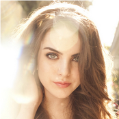 Elizabeth Gillies - List pictures