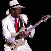 Larry Graham - List pictures