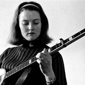 Peggy Seeger - List pictures