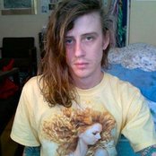 Christopher Owens - List pictures