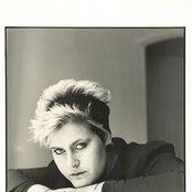 Alison Moyet - List pictures