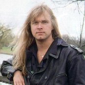 Michael Kiske - List pictures