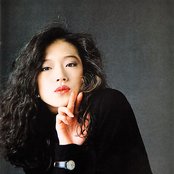 Akina Nakamori - List pictures