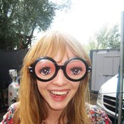 Lucy Rose - List pictures