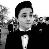 Zach Callison - List pictures