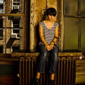 Sharon Van Etten - List pictures