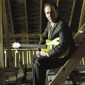 John Hiatt - List pictures