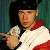 Donnie Wahlberg - List pictures