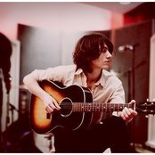 Alex Turner - List pictures